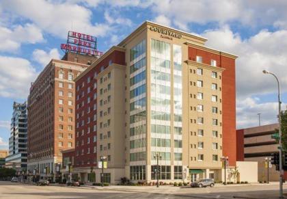 Courtyard Peoria Downtown