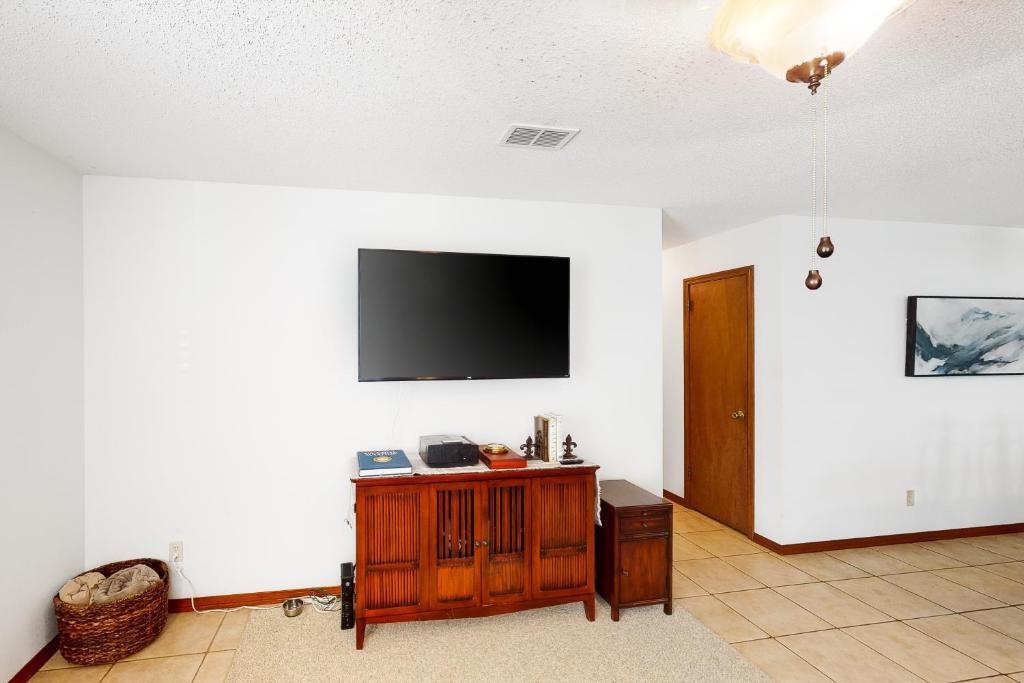 Driftwood Place - image 3