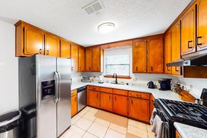 Driftwood Place - image 6