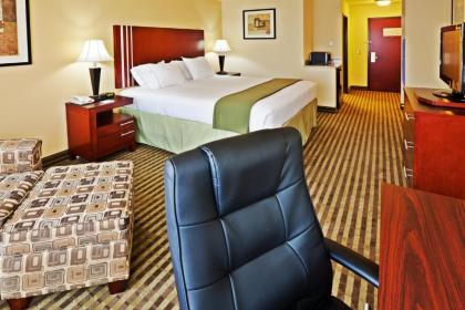 Holiday Inn Express & Suites Perry an IHG Hotel - image 2