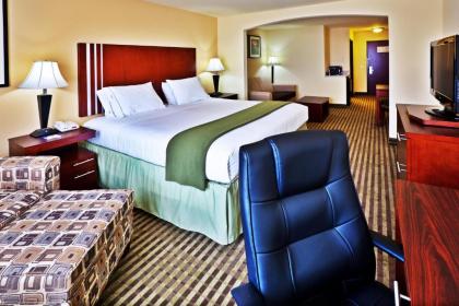 Holiday Inn Express & Suites Perry an IHG Hotel - image 3