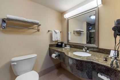 Comfort Inn & Suites Perry I-35 - image 11
