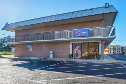 Motel 6-Perry GA - image 13