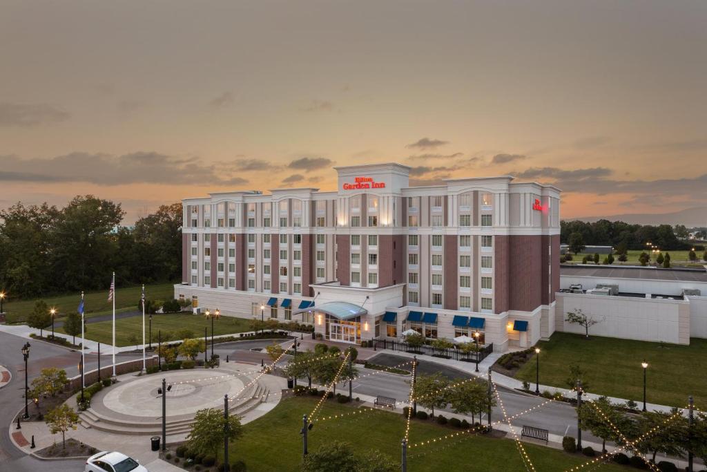 Hilton Garden Inn Toledo / Perrysburg - main image