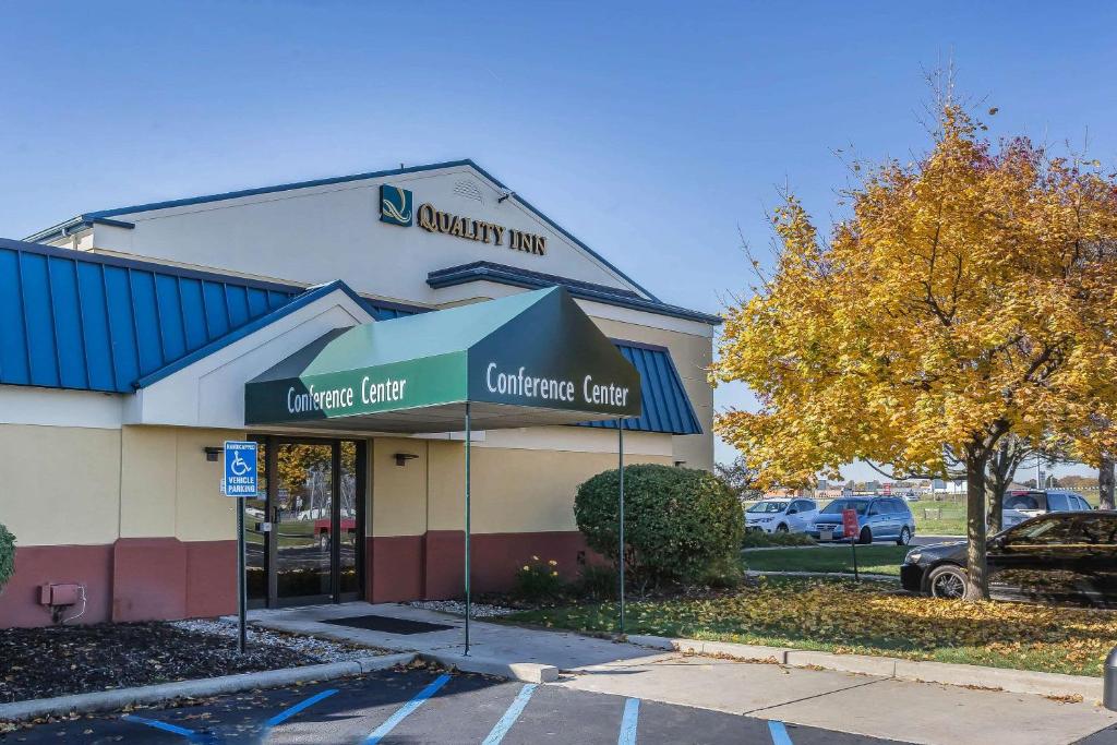 Quality Inn Perrysburg - main image