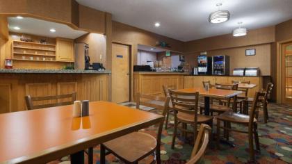 Best Western Circus City Inn - image 3