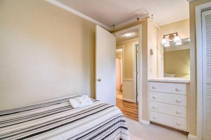 Ski-In and Ski-Out Peru Condo at Bromley Mountain - image 13