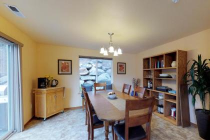 Leavenworth Bound & Gameroom - image 12