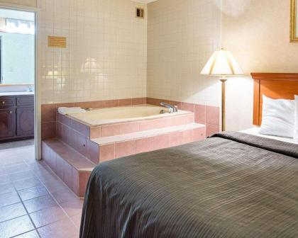 Quality Inn Petersburg-Fort Lee - image 8