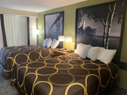Super 8 by Wyndham Petoskey - image 13