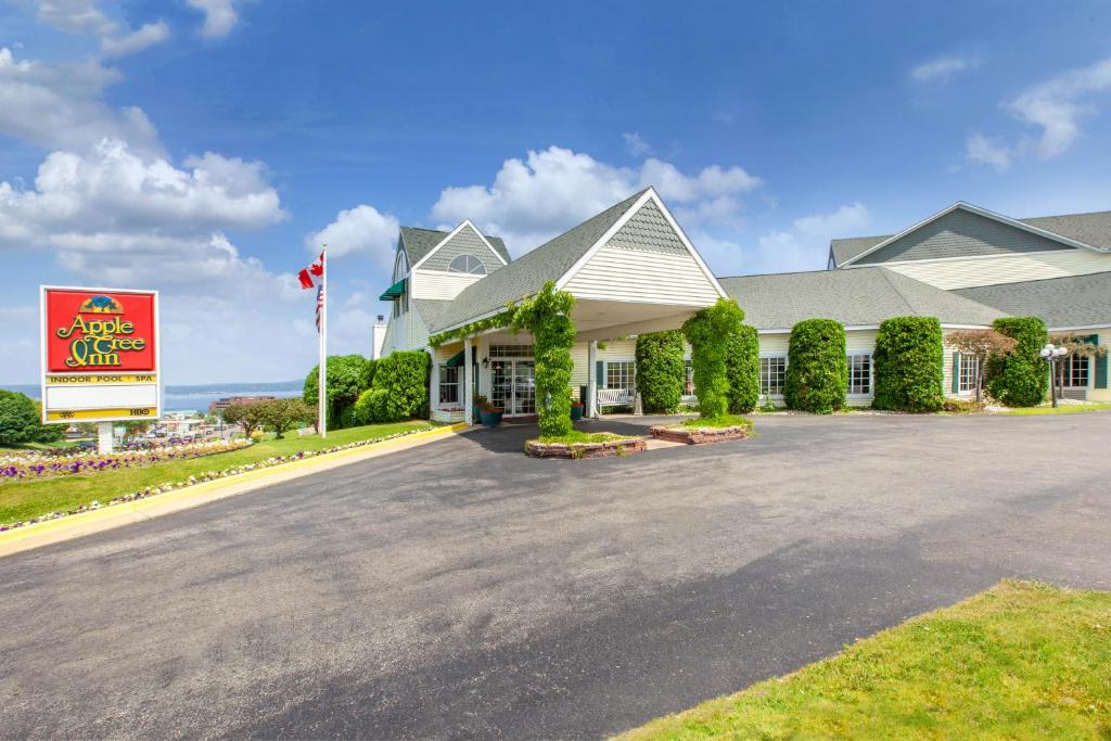 Apple Tree Inn; SureStay Collection by Best Western - main image
