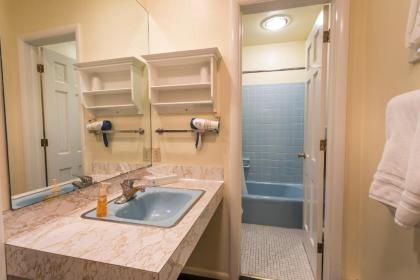 Bay Inn Of Petoskey - image 14