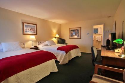 Bay Inn Of Petoskey - image 3