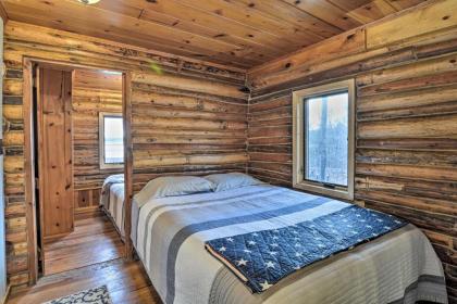 Pickerel Lake Retreat with Grill 15 Mi to Ski! - image 13