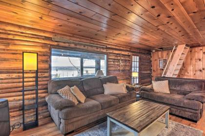 Pickerel Lake Retreat with Grill 15 Mi to Ski! - image 4