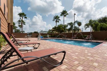 Hampton Inn & Suites Pharr - image 11