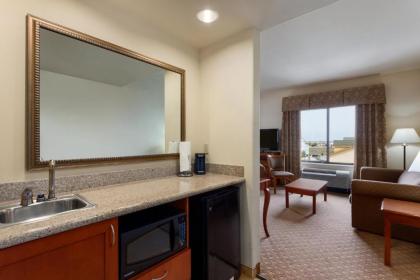Hampton Inn & Suites Pharr - image 12