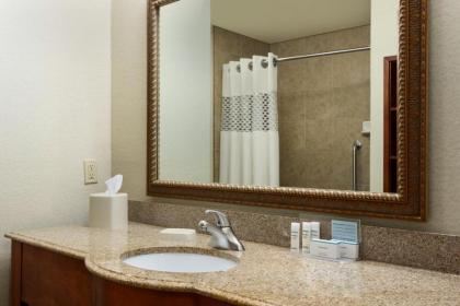 Hampton Inn & Suites Pharr - image 2