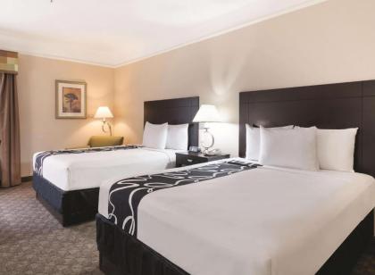 La Quinta by Wyndham Pharr - Rio Grande Valley - image 10