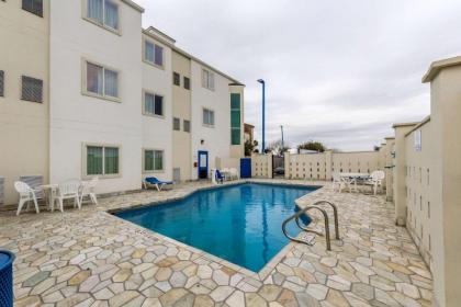 Motel 6-Pharr TX - image 11