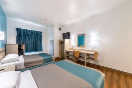 Motel 6-Pharr TX - image 14