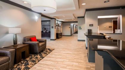 Best Western Plus Philadelphia-Choctaw Hotel and Suites - image 10