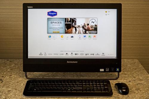 Hampton Inn Philadelphia-Airport - image 5