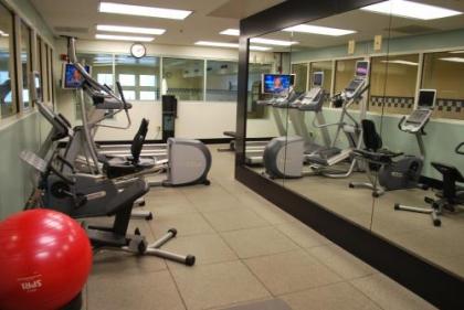 Hilton Garden Inn Philadelphia Center City - image 1