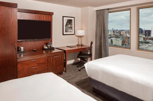 Hilton Philadelphia at Penn's Landing - image 4