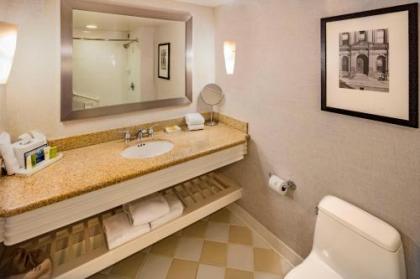Hilton Philadelphia at Penn's Landing - image 5