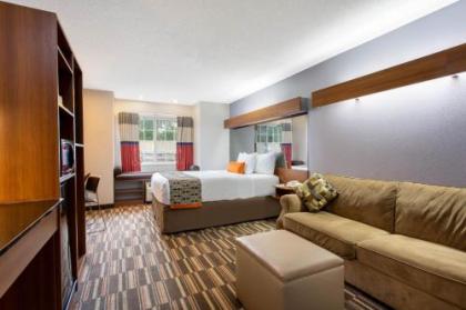 Microtel Inn & Suites by Wyndham Philadelphia Airport - image 5