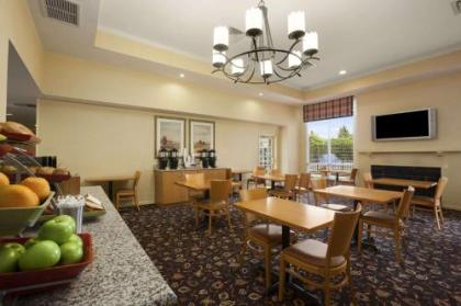 Hawthorn Suites By Wyndham Philadelphia Airport - image 3