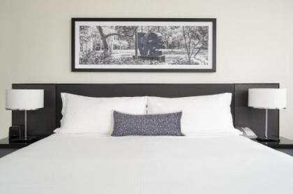 Loews Philadelphia Hotel - image 3