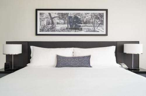 Loews Philadelphia Hotel - image 3