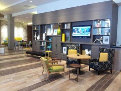 Home2 Suites by Hilton Philadelphia Convention Center - image 4