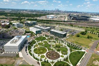 Courtyard by Marriott Philadelphia South at The Navy Yard - image 1