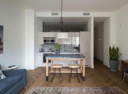 ROOST Midtown - image 2