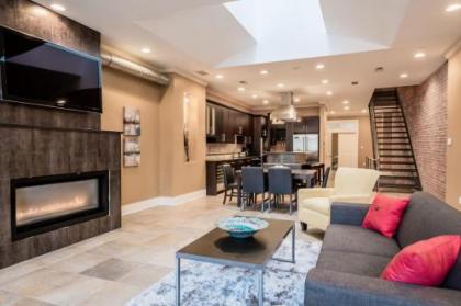 Gorgeous Old City Penthouse wPrivate Roof Deck Pennsylvania