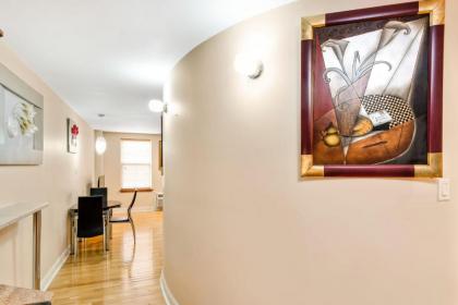 Stylish 1BD Loft in Center City - image 18