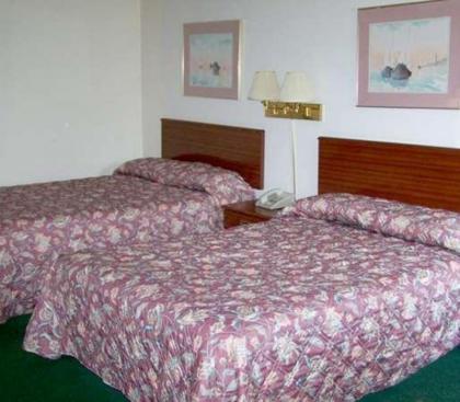 Harbor Inn - image 15