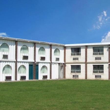 Harbor Inn - image 4