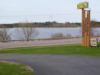 timber Inn motel Phillips