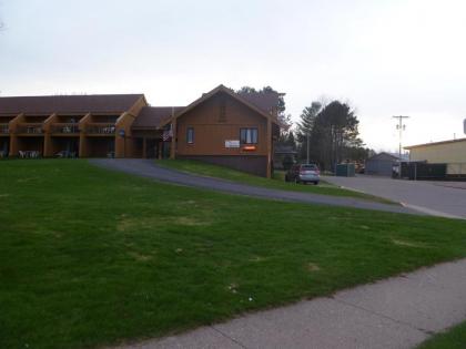 Timber Inn Motel - image 13