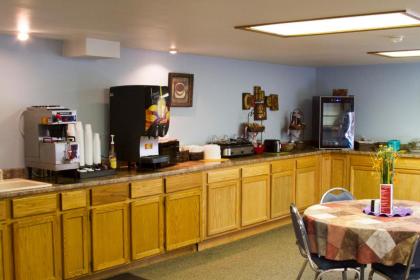 Cottonwood Inn & Suites - image 11