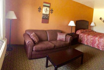 Cottonwood Inn & Suites - image 3