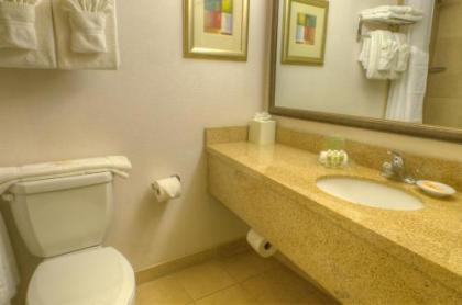 Ramada by Wyndham Phoenix Midtown - image 4