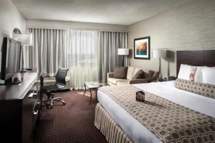 Crowne Plaza Phoenix Airport an IHG Hotel - image 2
