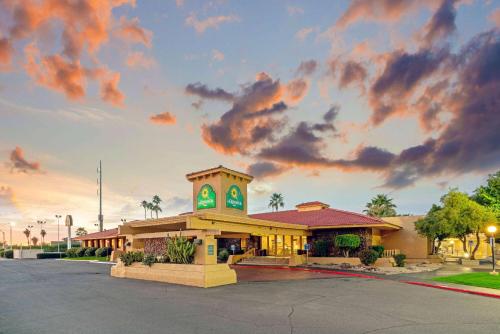 La Quinta Inn by Wyndham Phoenix North - main image