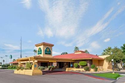 La Quinta Inn by Wyndham Phoenix North - image 2