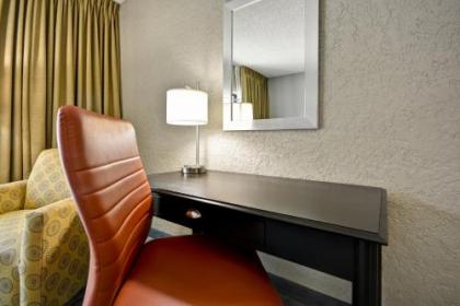 DoubleTree by Hilton Phoenix North - image 5